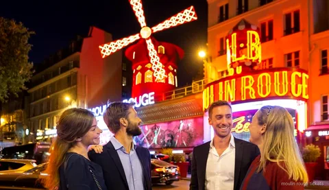 Eiffeltårnet-middag og Moulin Rouge show-billetter til en kombinationsaften i Paris