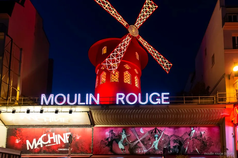 Bilety na kolację, spektakl i powrotny transport Moulin Rouge z szampanem w Paryżu